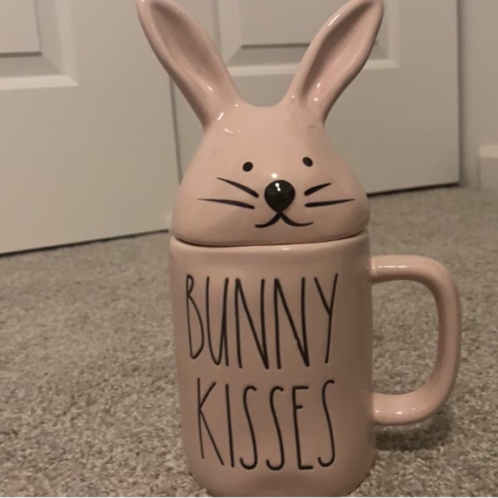 Rae Dunn mug